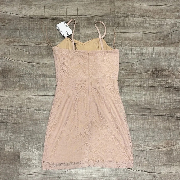 NWT!! Dress The Population - Leanne Lace Cocktail Dress - Size Small - Picture 8 of 10